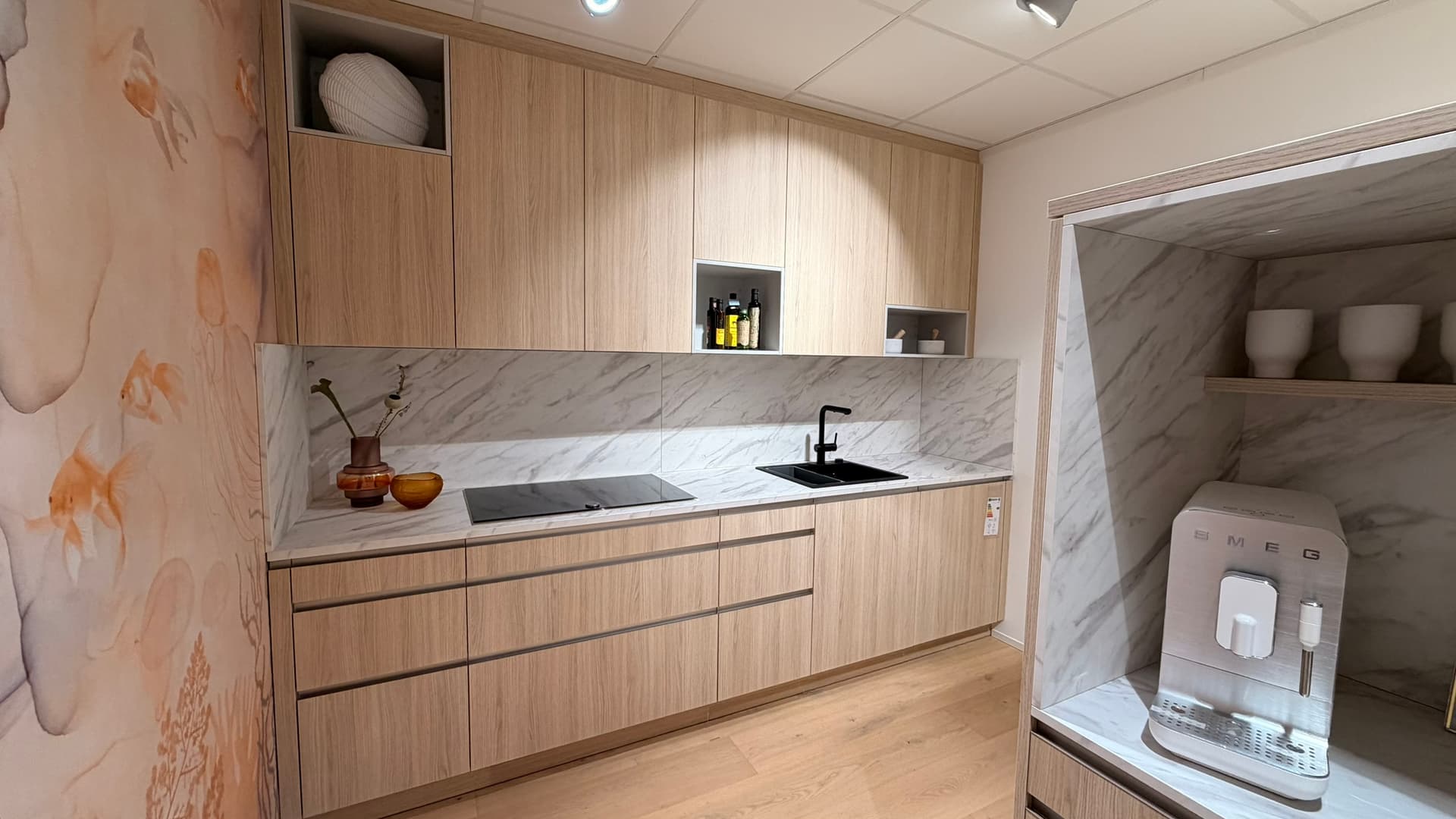 elementa AV 2040 en chêne clair avec plan de travail Carrara blanc — vue 4